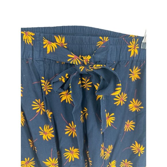 Madewell Pull-On Tie Shorts in Fresh Daisies Size M - Picture 4 of 10